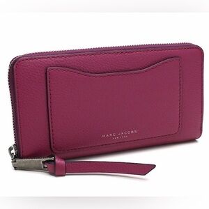 Marc Jacobs Recruit Continental Wallet Fuchsia Pink Leather Zip Around